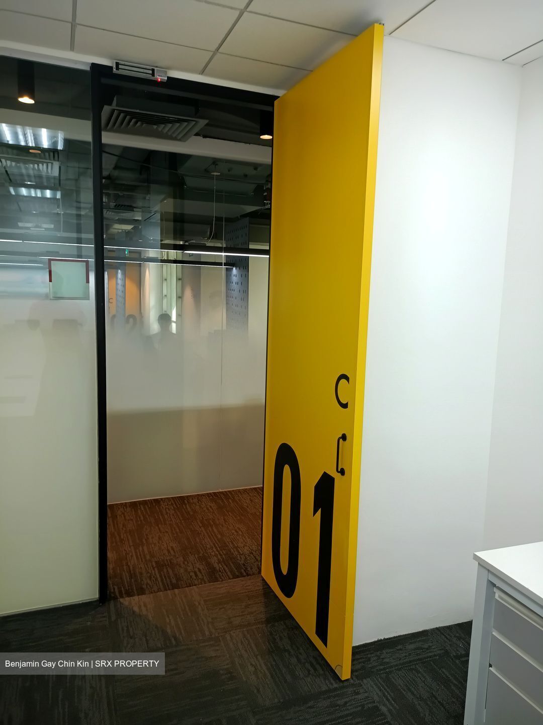 Bugis Junction (D7), Office #541963961